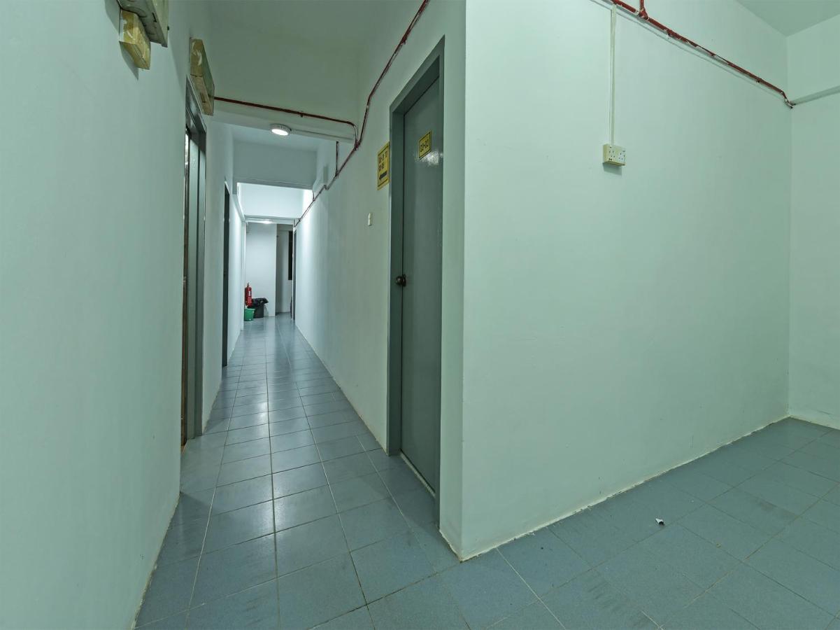 OYO 90544 M&h Hotel Pengerang Buitenkant foto