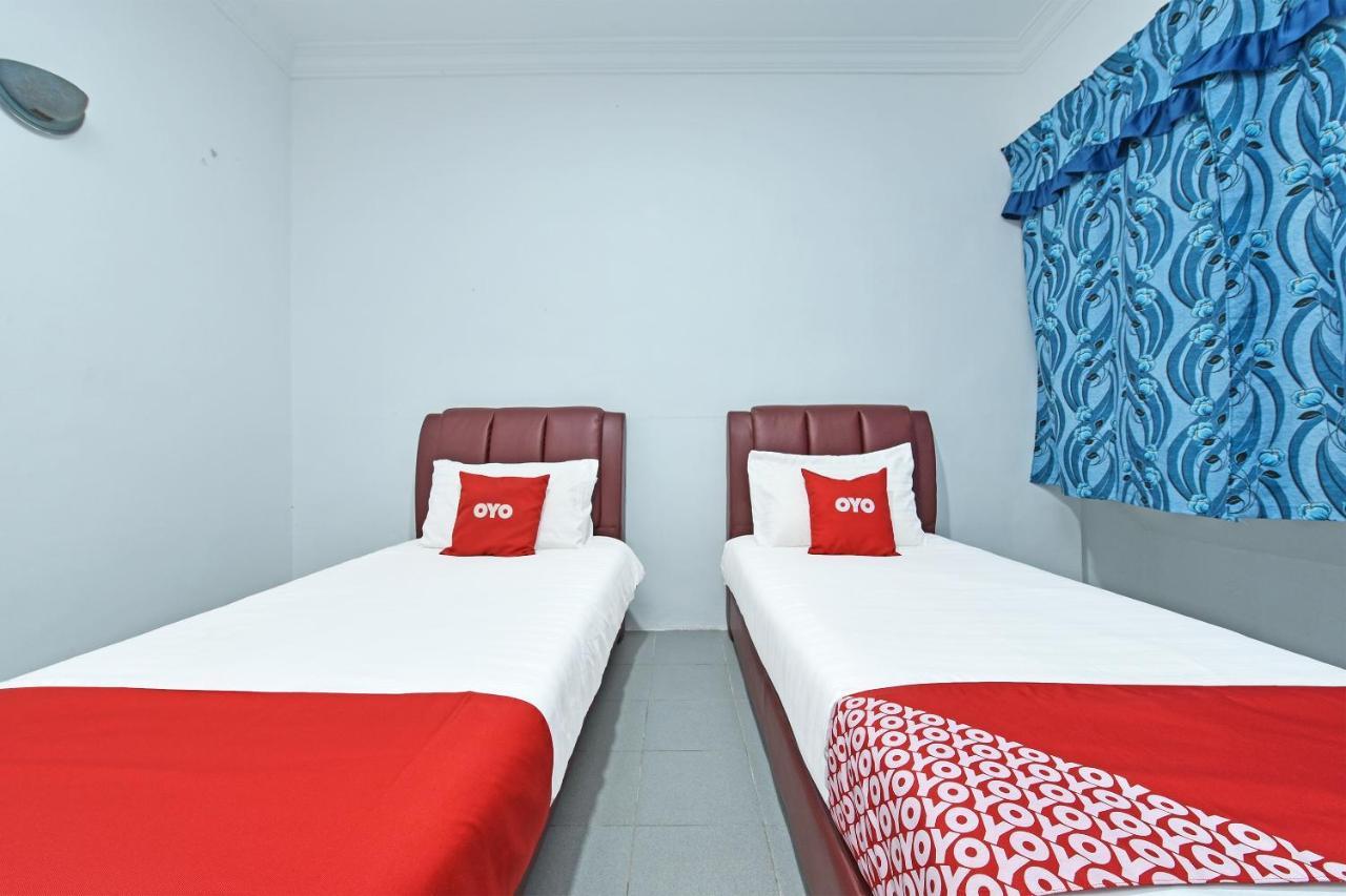 OYO 90544 M&h Hotel Pengerang Buitenkant foto